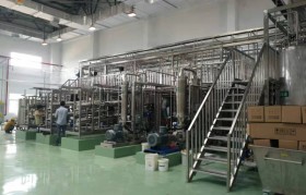 選擇化工廠廢水處理設(shè)備需要注意什么？