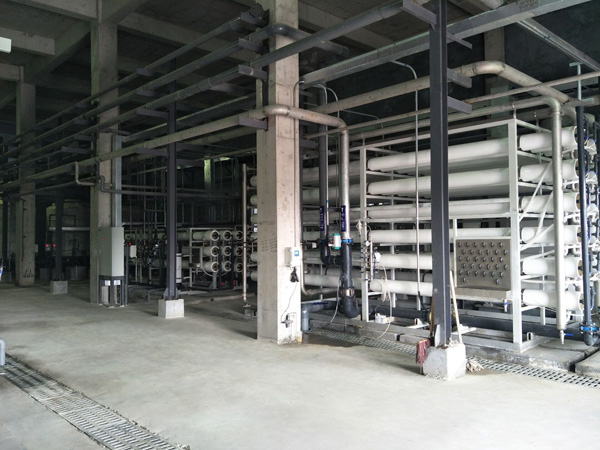 造紙廠污水怎么處理？污水處理設(shè)備來(lái)幫您！